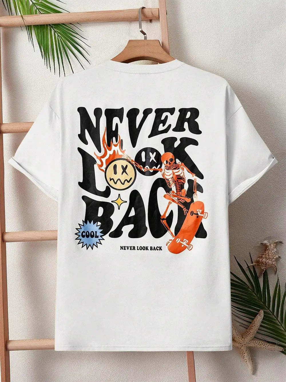 Never Look Back Creative Smile Skull Printing Cartoons Street Print Tshirt Man Loose Tee Clothes Cotton Crewneck Tops T-Shirt